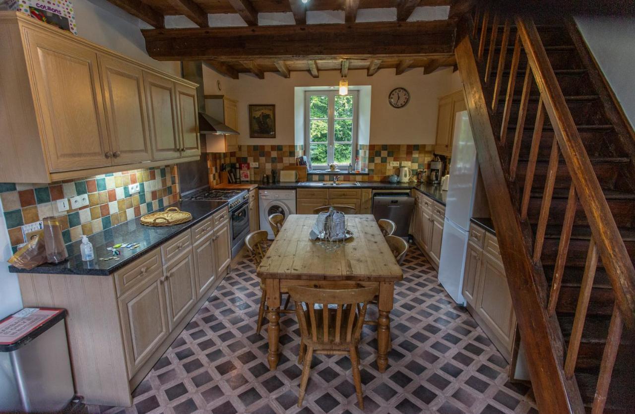 La Maison Du Chene Percy  Экстерьер фото